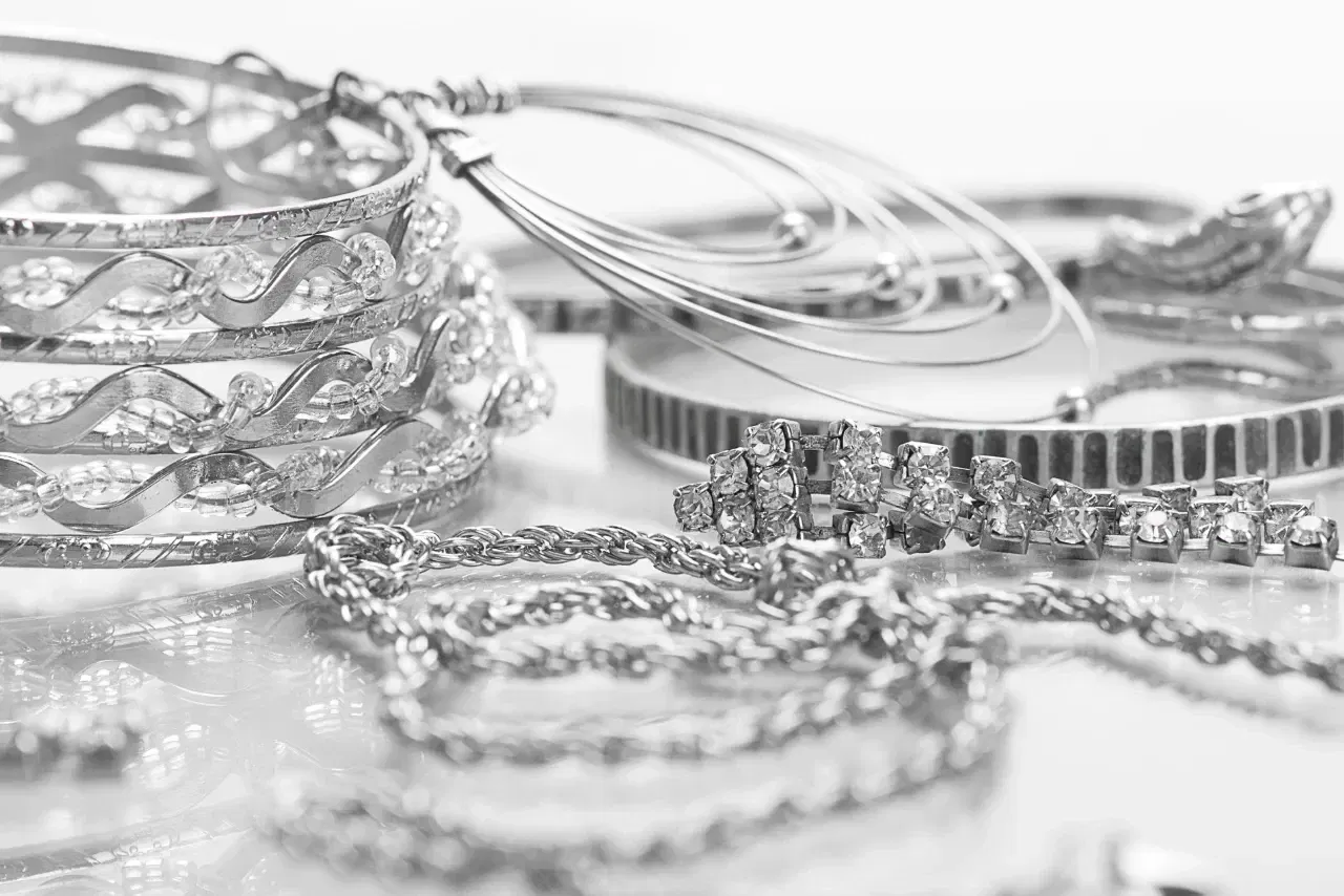 Gümüş Neden Kararır, Kararma Nasıl Önlenir?