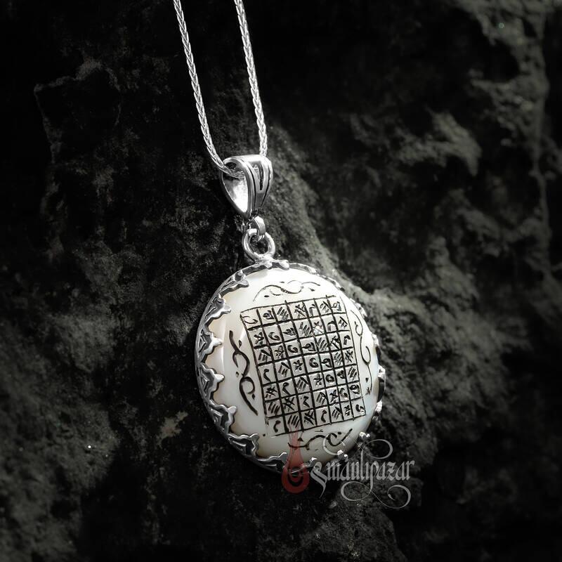 Sedef Taşı Üzerine Celcelutiye Duası Yazılı 925 Ayar Gümüş Kolye - 1