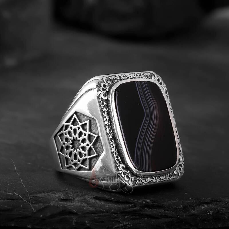 Üzeri Kalem İşçiliği Kenarları Osmanlı Motifi Çizgili Akik Taşı Gümüş Yüzük - 1