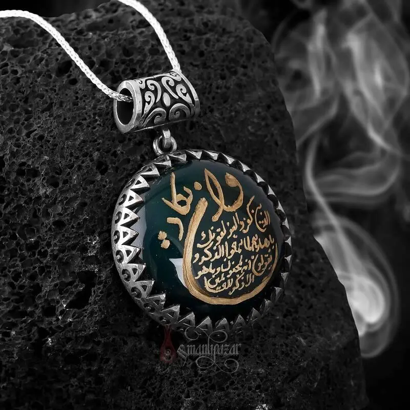 Yeşil Akik Taşı Nazar Duası Elde Oyma Sanatı Gümüş Kolye - 2